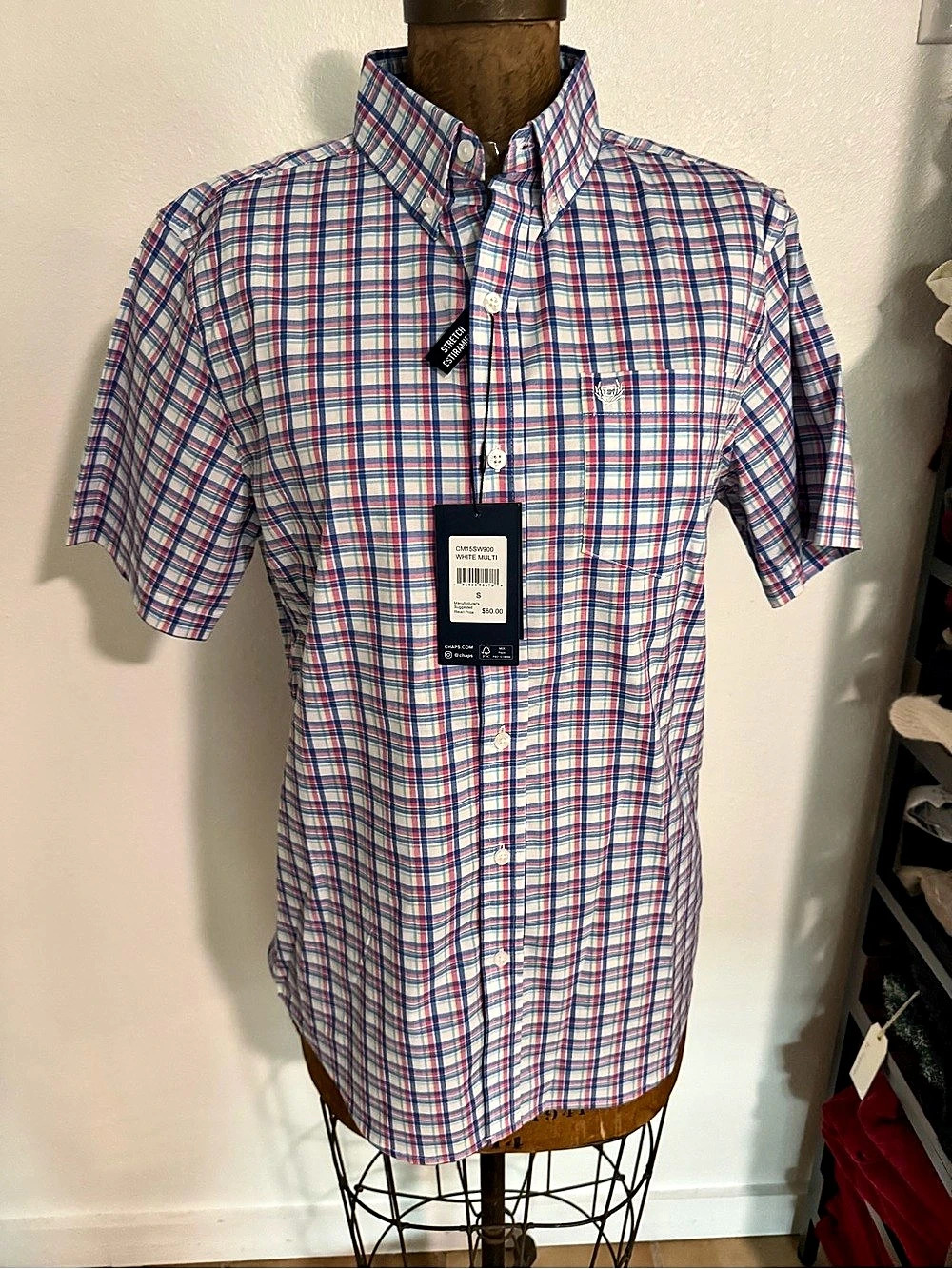 NWT Izod  Short Sleeve Blue, pink, and White Plaid Button Down Shirt Size S